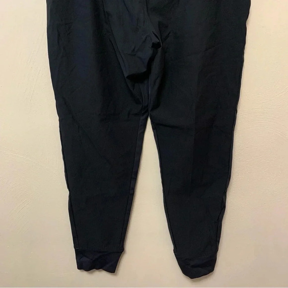 Athleta Headlands Hybrid Trek Jogger - Picture 11 of 13